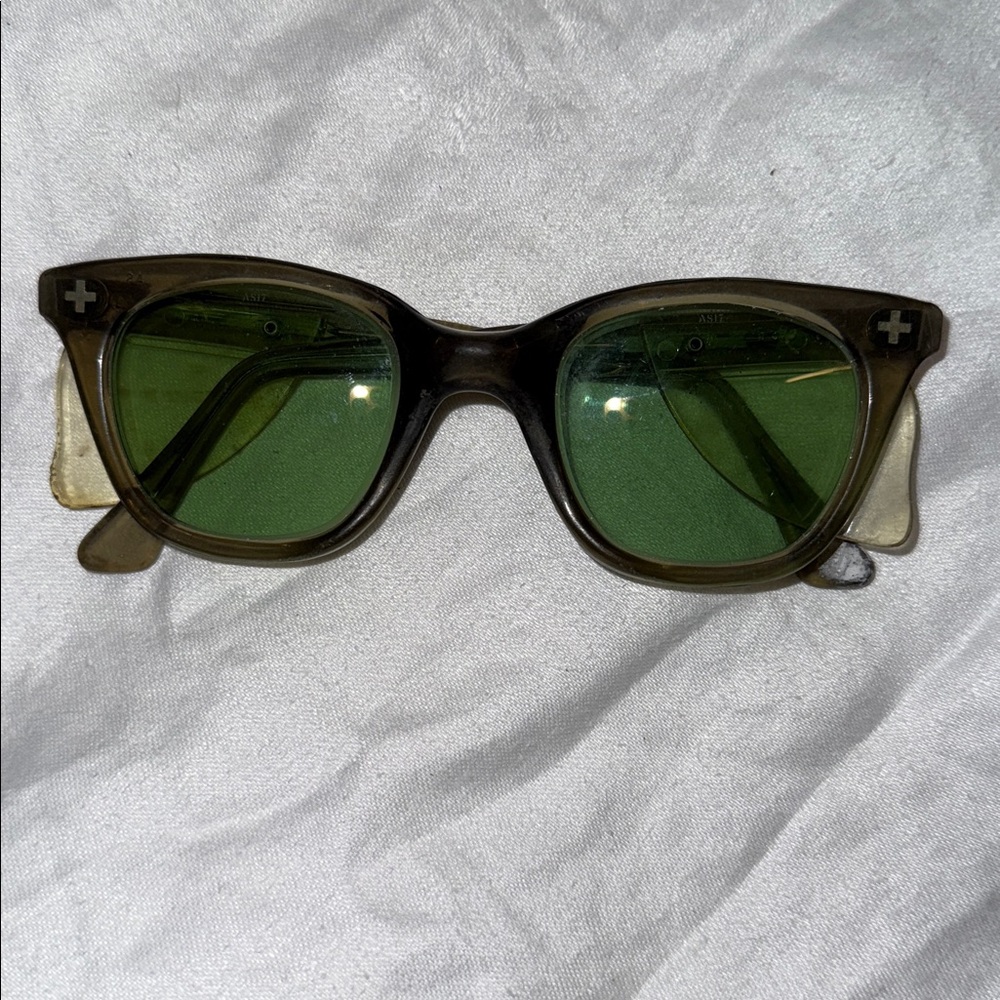 Vintage post WW11 Aviator Sunglasses plastic Protectors Acrylic Frame